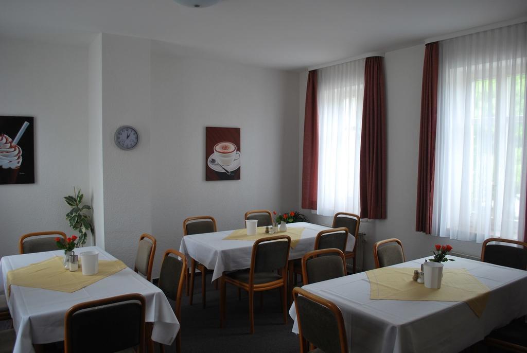 Nassauer Hof Hotel 3*